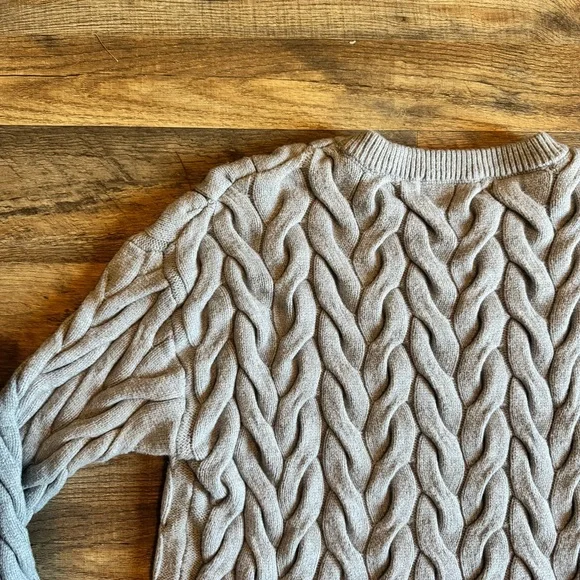 Philosophy Snow Globe | Cable Knit Sweater | Cottagecore Academia Normcore | - Picture 9 of 14